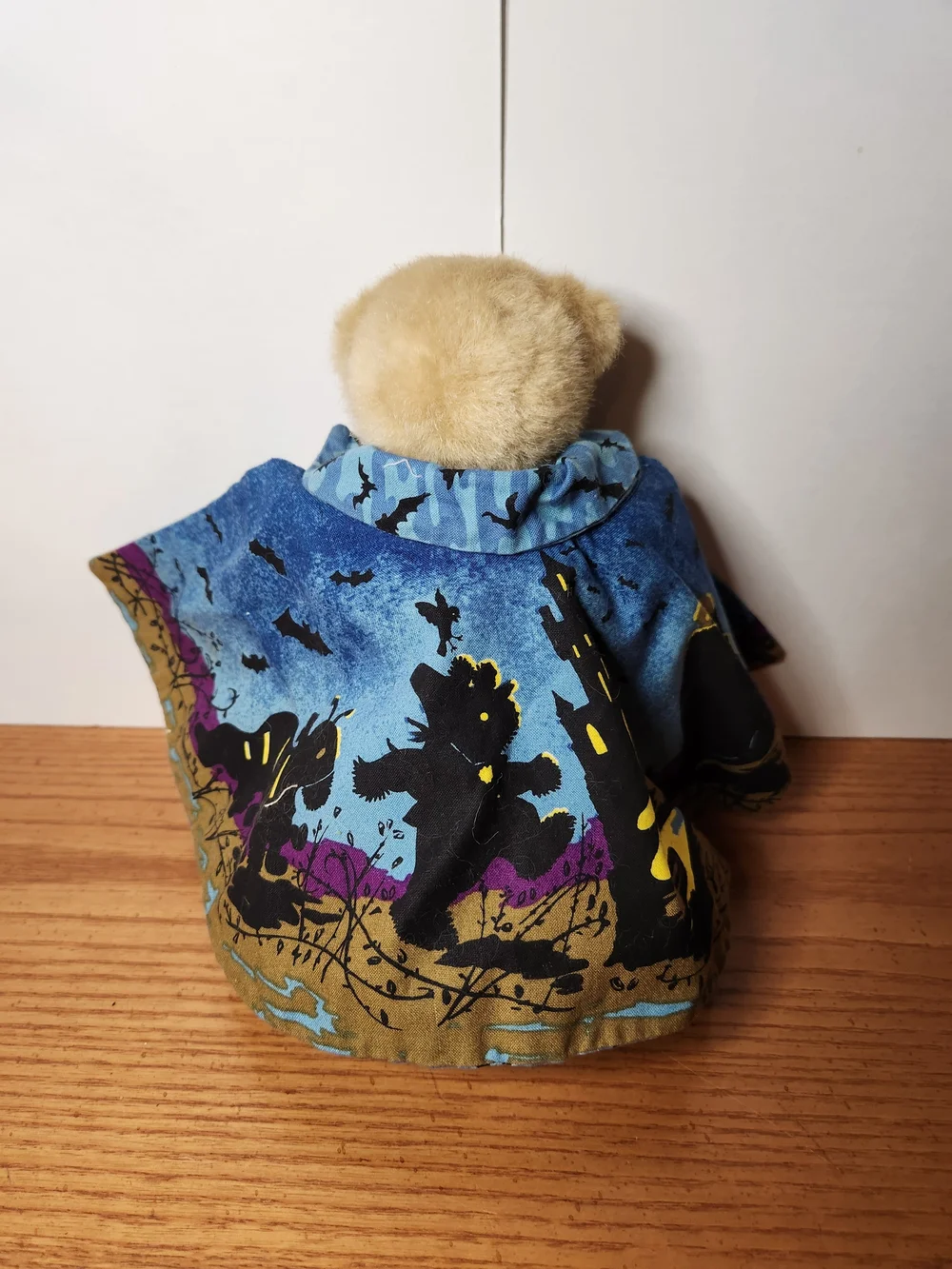 VTG  Muffy Vanderbear  COUNTESS Muffula Vampire plush.